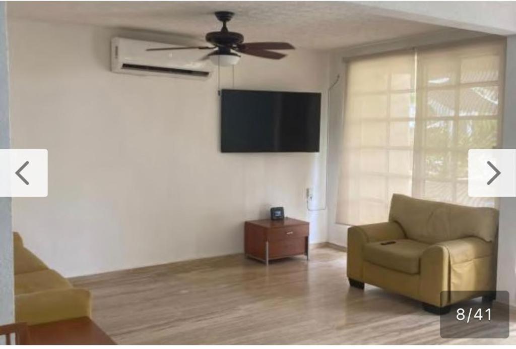 Casa En Diamante Case de vacanță